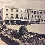 Astoria فندق بيزارو