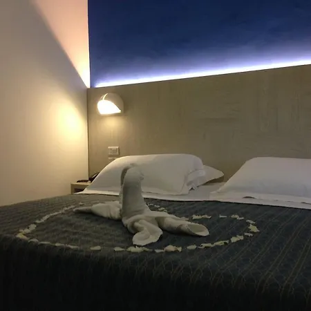 Astoria 호텔 3*